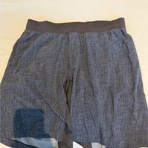 Lululemon Men's Gray Athletic Shorts XL